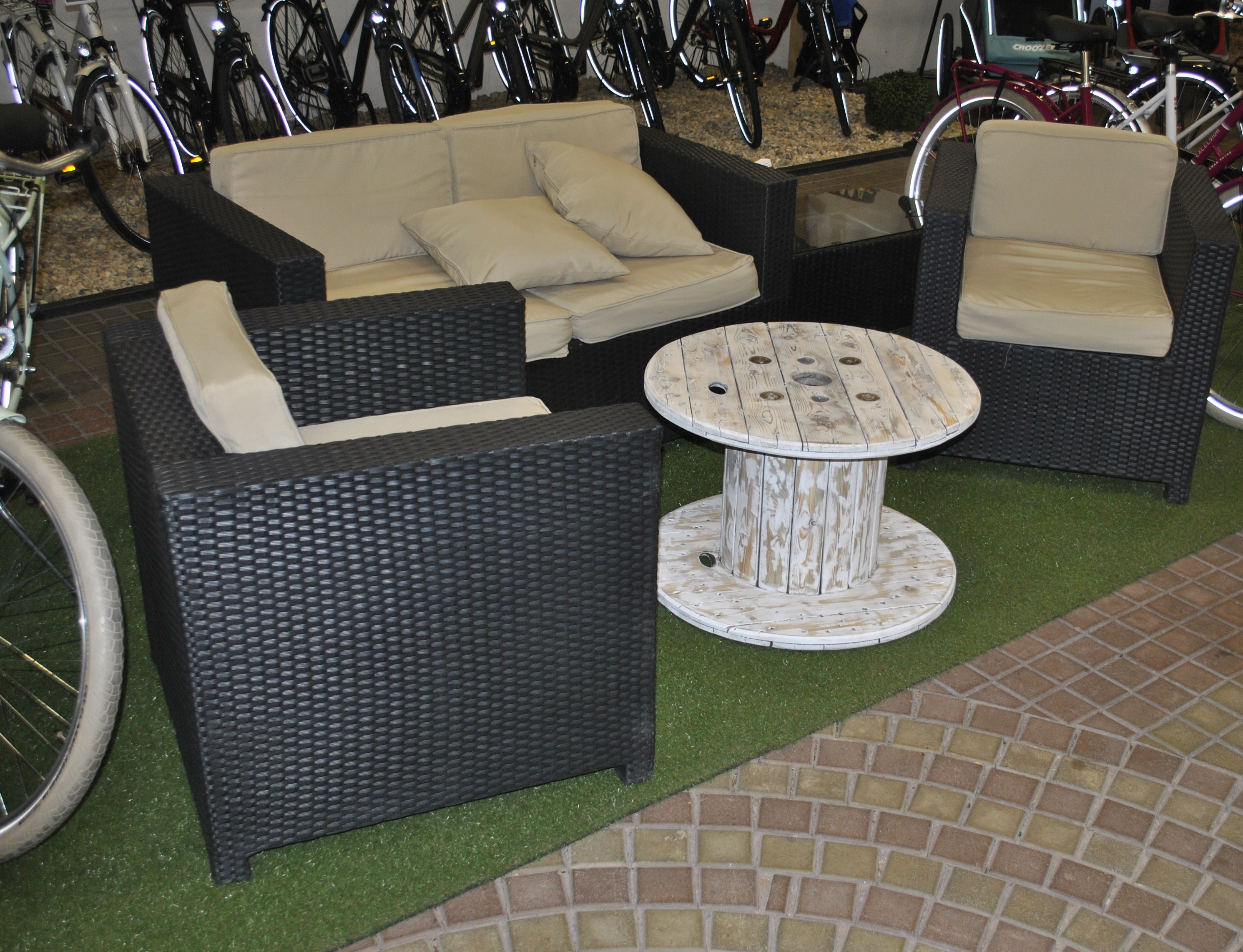 Kabeltrommel tisch runder couchtisch aus holz Runder couchtisch
